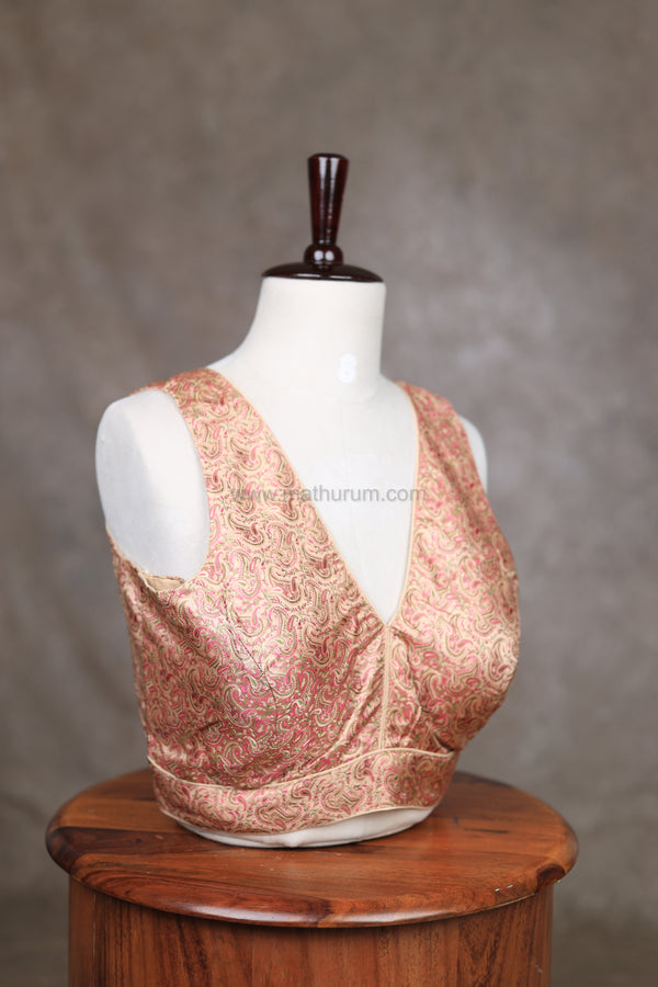 Vaidhegi- Beige/Pink Blouse (Attachable Sleeves)