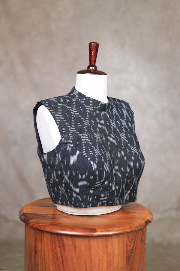 Tara- Black Blouse (Attachable Sleeves)