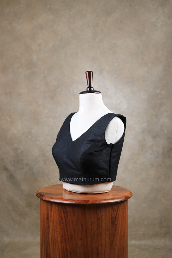 Rangeela- Black Blouse (Attachable Sleeves)