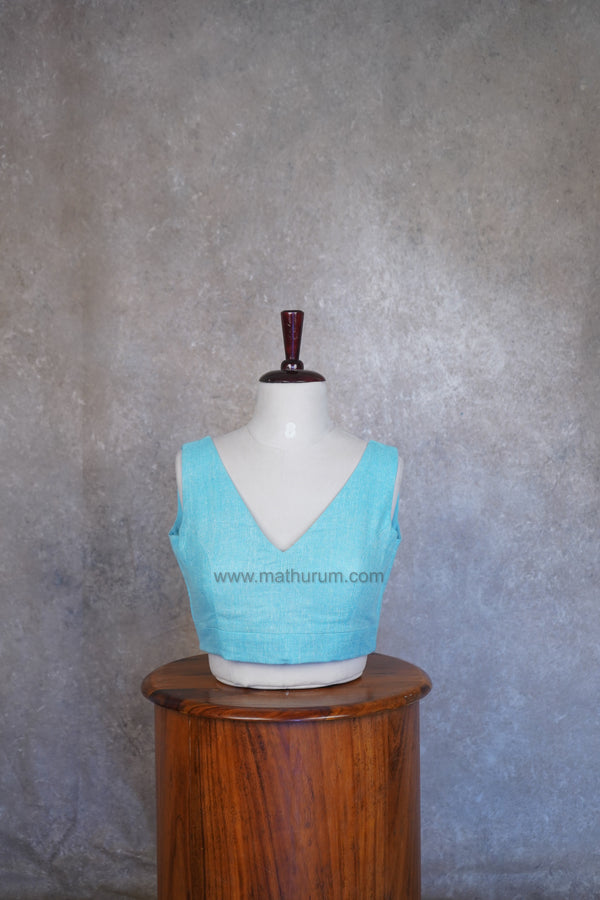 Arya- Sky Blue Blouse (Attachable Sleeves)