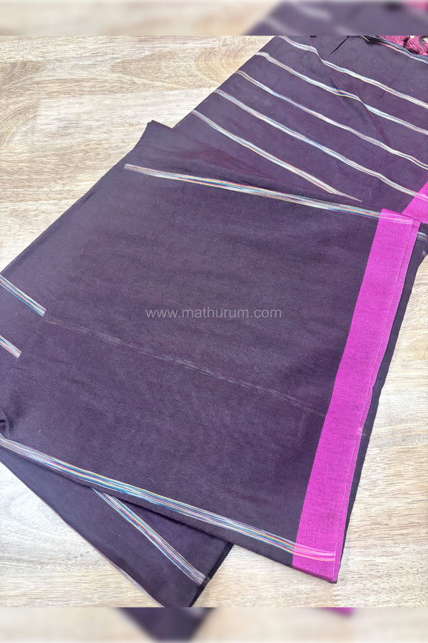 Ezhil- Brown Saree