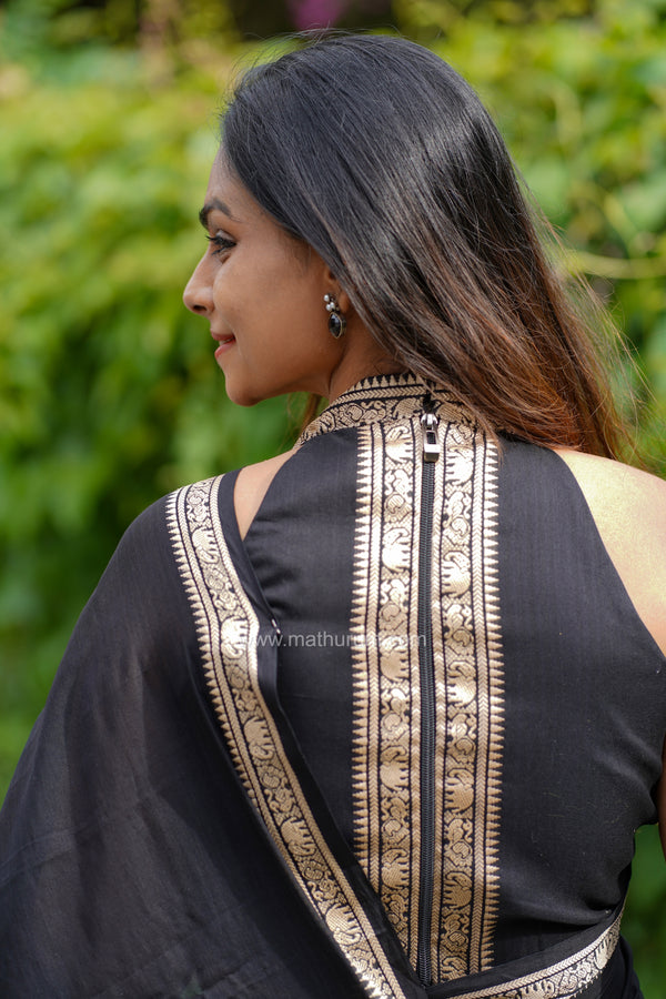 Haathi Blouse- Black