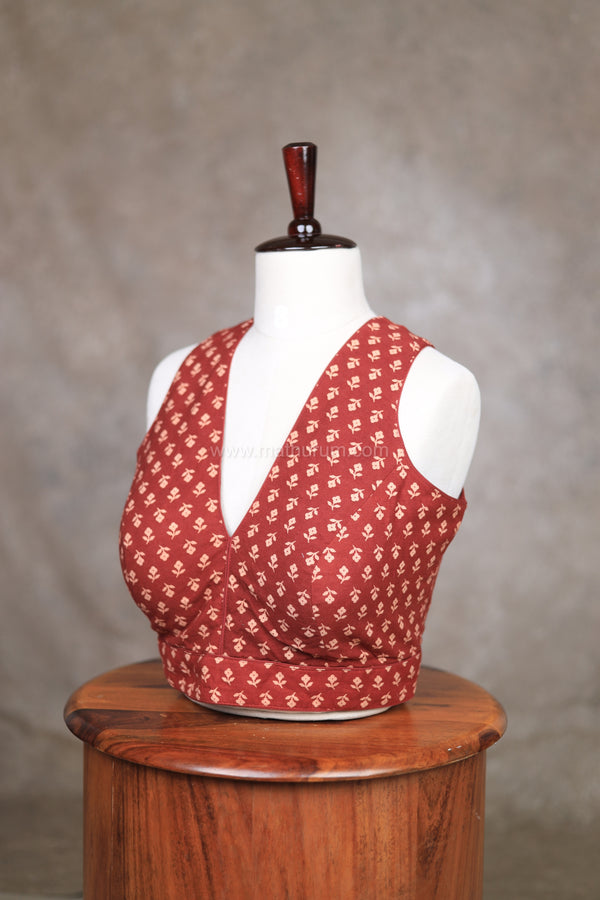 Jiya- Maroon Blouse (Attachable Sleeves)