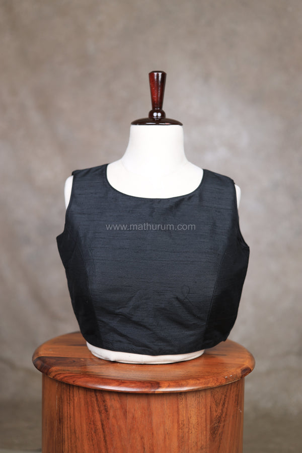 Vaigai- Black blouse 2.0 (Attachable Sleeves)