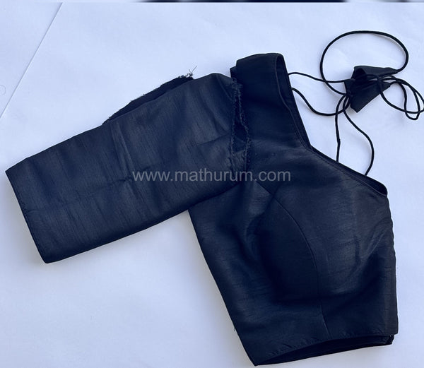 Rang- Black Blouse (Attachable Sleeves)