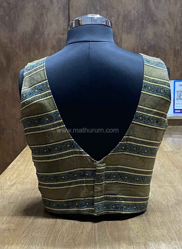 The Thari Edit- Green Sleeveless Blouse